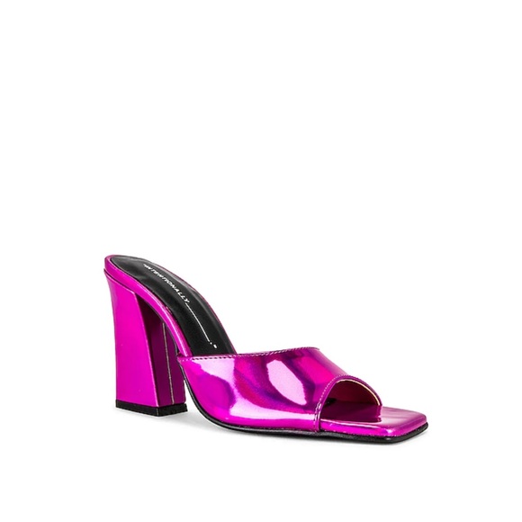 Intentionally blank x REVOLVE Jackson Mule EU Size: 40 - Picture 1 of 13